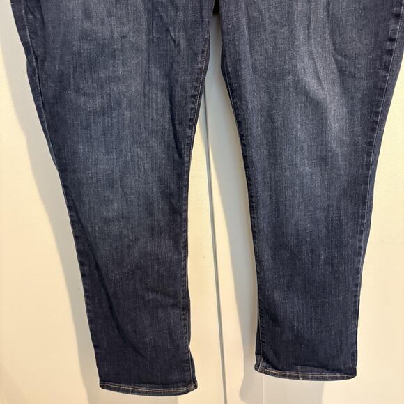 Levis Jeans Womens 33x30 Dark Wash‎ Classic Straight Stretch 393250-0050 - Picture 6 of 14